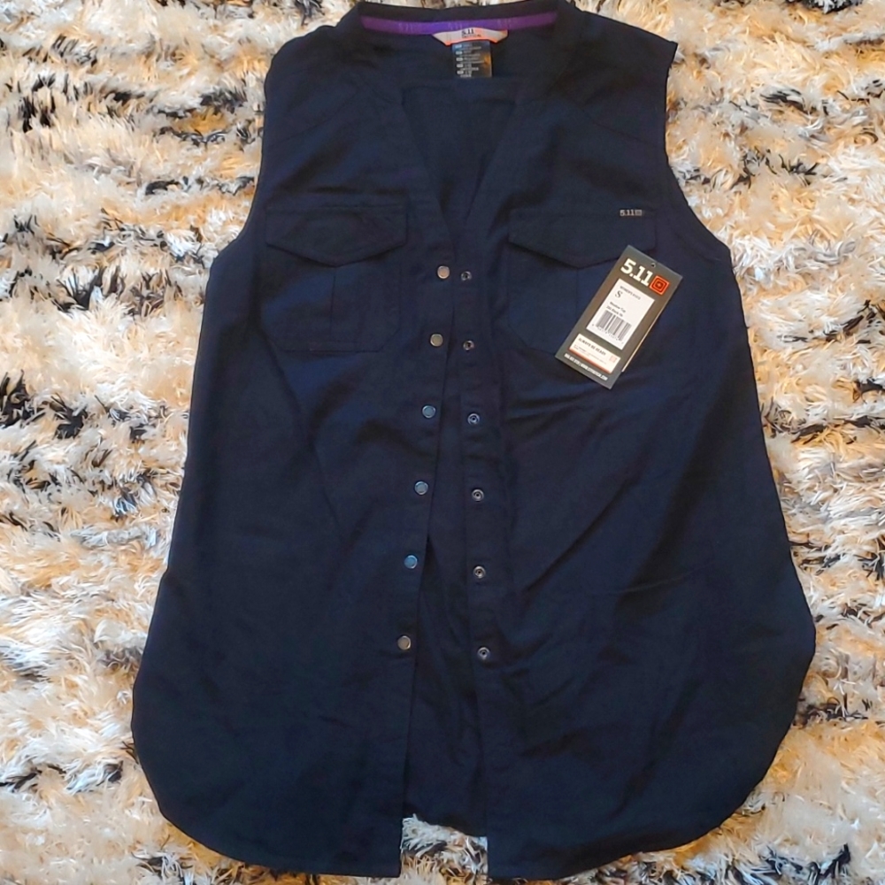 5.11 Taactical lightweight Sleeveless Womens Shirt Size Sm